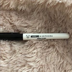 Black Liquid Eyeliner